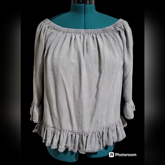 Jane and Delancey Tops - Jane And Delancey Women's Off Shoulder Peasant Blouse Size XL Ruffle Hi Low